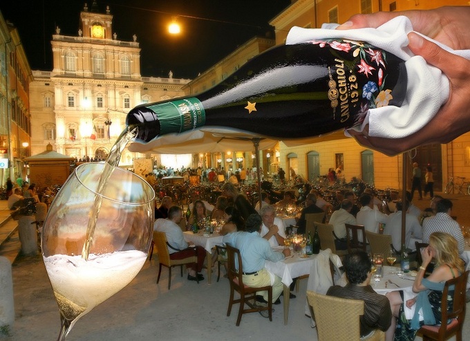 Malvasia_Secco-Party.jpg