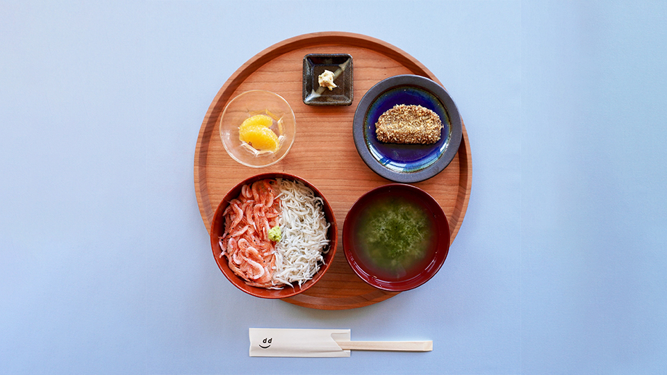 8/06/d47 SHOKUDO/D&DEPARTMENT PROJECT/4月・5月のメニュー（4月4日