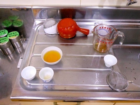スタッフ試飲.JPG