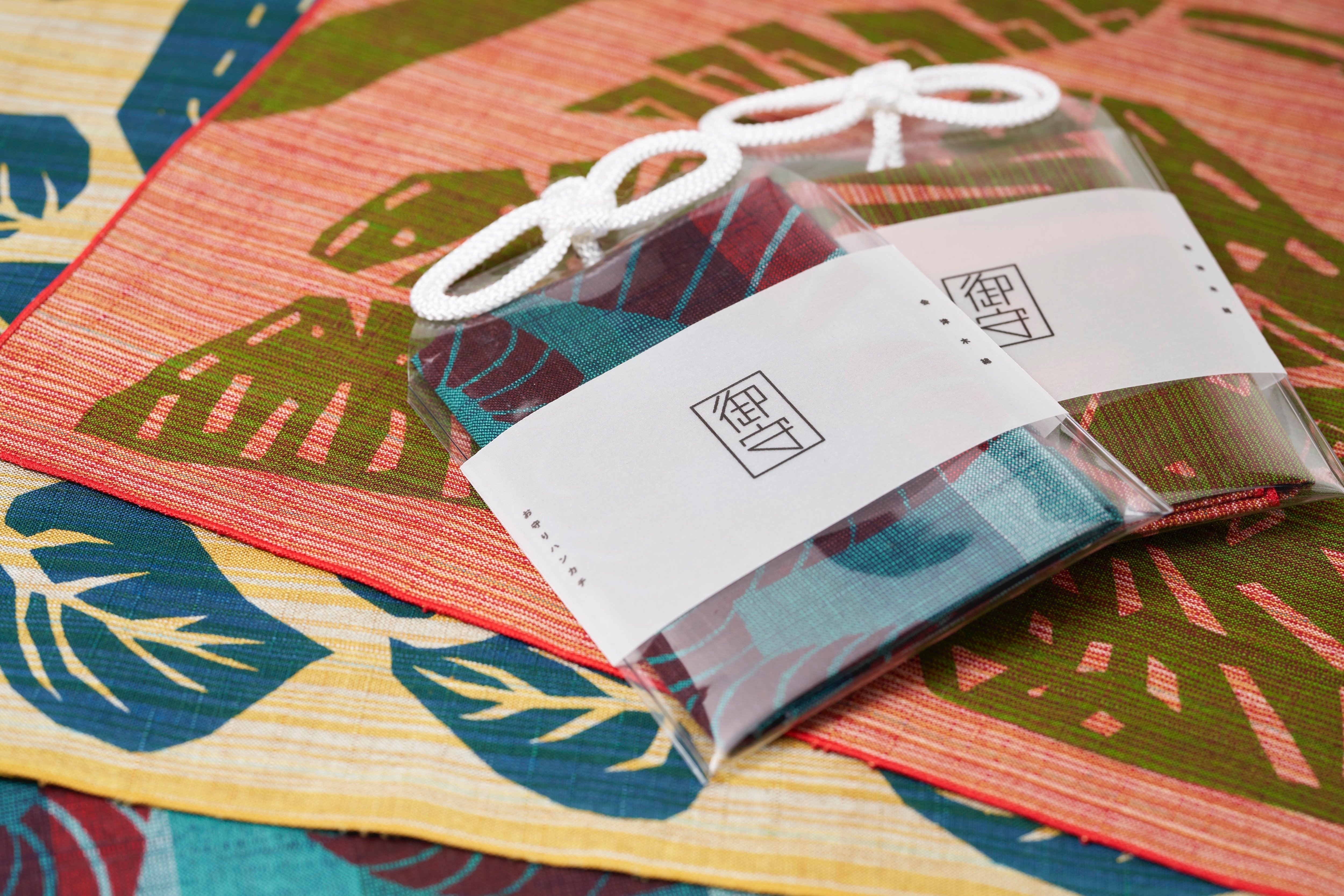 お守りハンカチ.jpg