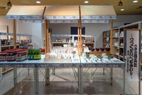 NUT_museum shop01.jpg
